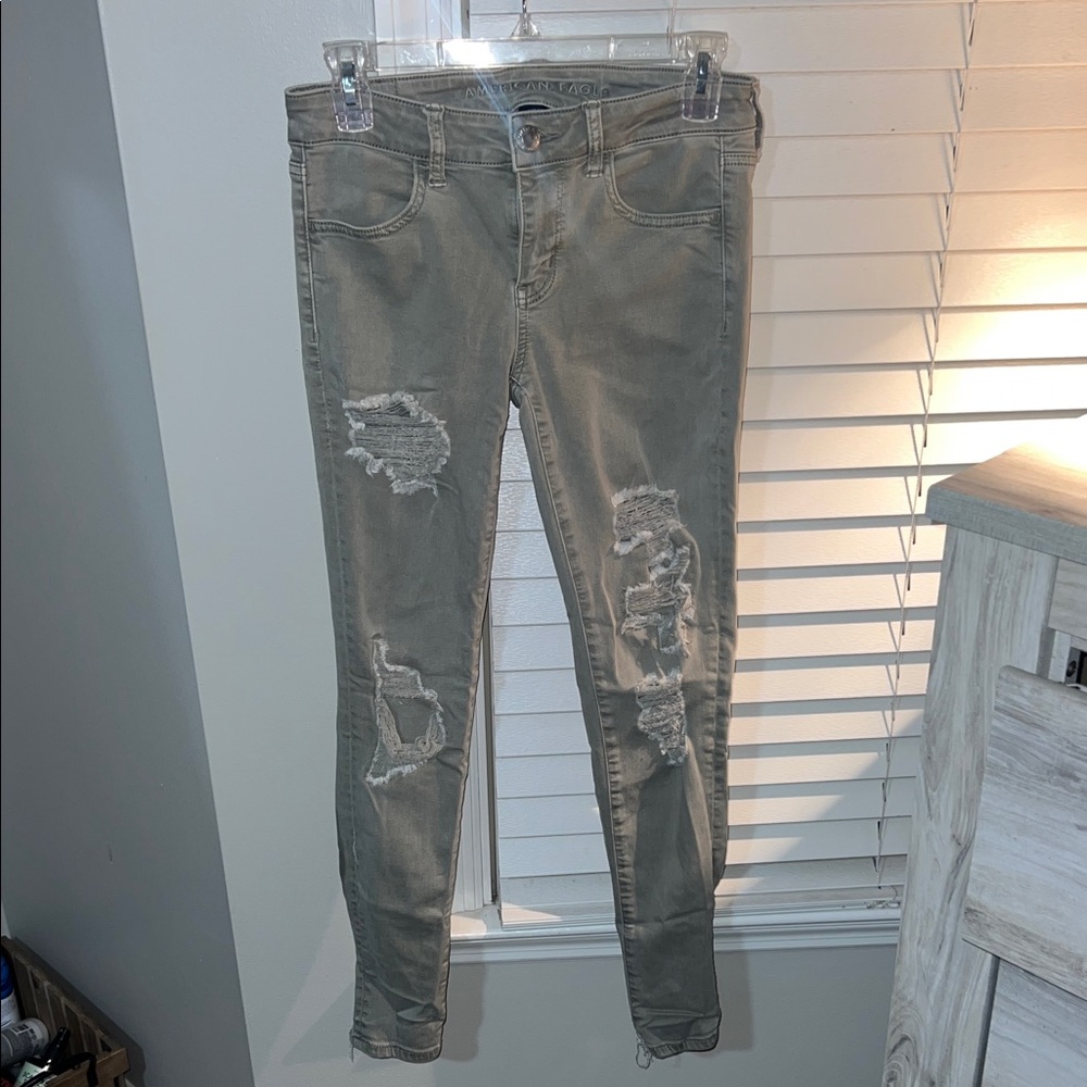 American Eagle Outfitters Olive Green Distressed Skinny Jeans